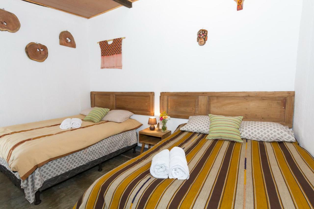Tamarindo Guest House, Near Arco Santa Catarina Antigua Extérieur photo