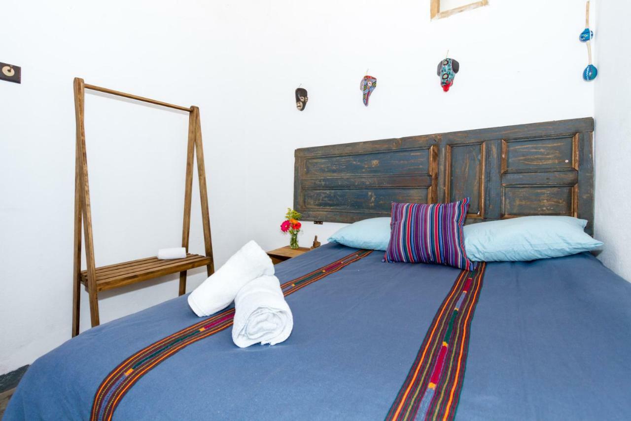 Tamarindo Guest House, Near Arco Santa Catarina Antigua Extérieur photo