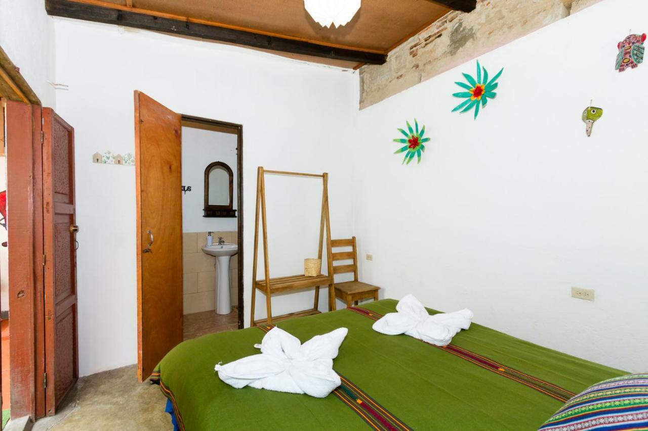 Tamarindo Guest House, Near Arco Santa Catarina Antigua Extérieur photo